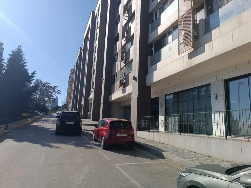 Satılır 3 otaqlı mənzil 70 m²
