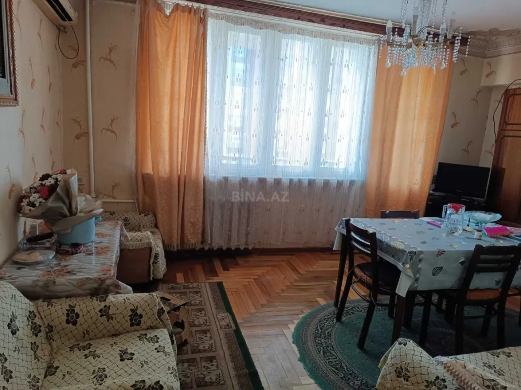 Satılır 3 otaqlı mənzil 70 m²