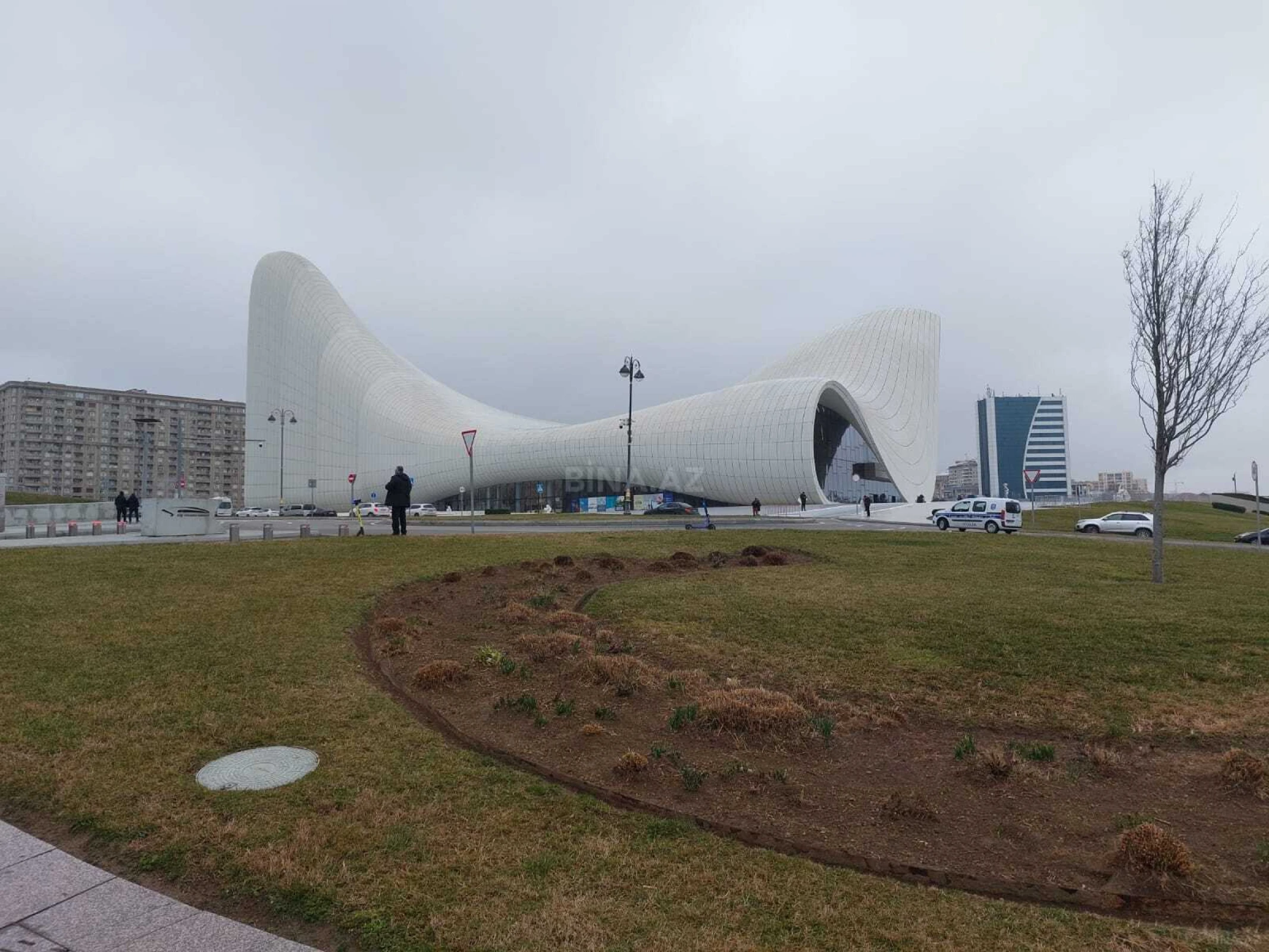 Satılır 2 otaqlı mənzil 70 m²