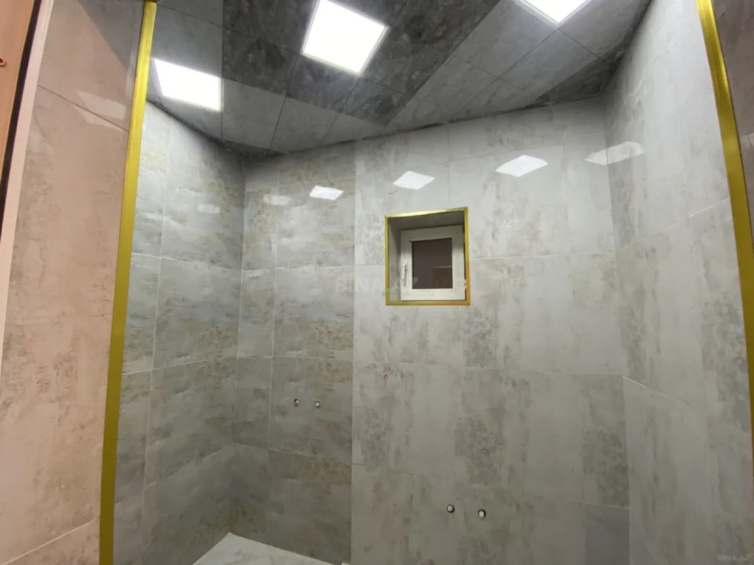 Satılır 5 otaqlı həyət evi 200 m²