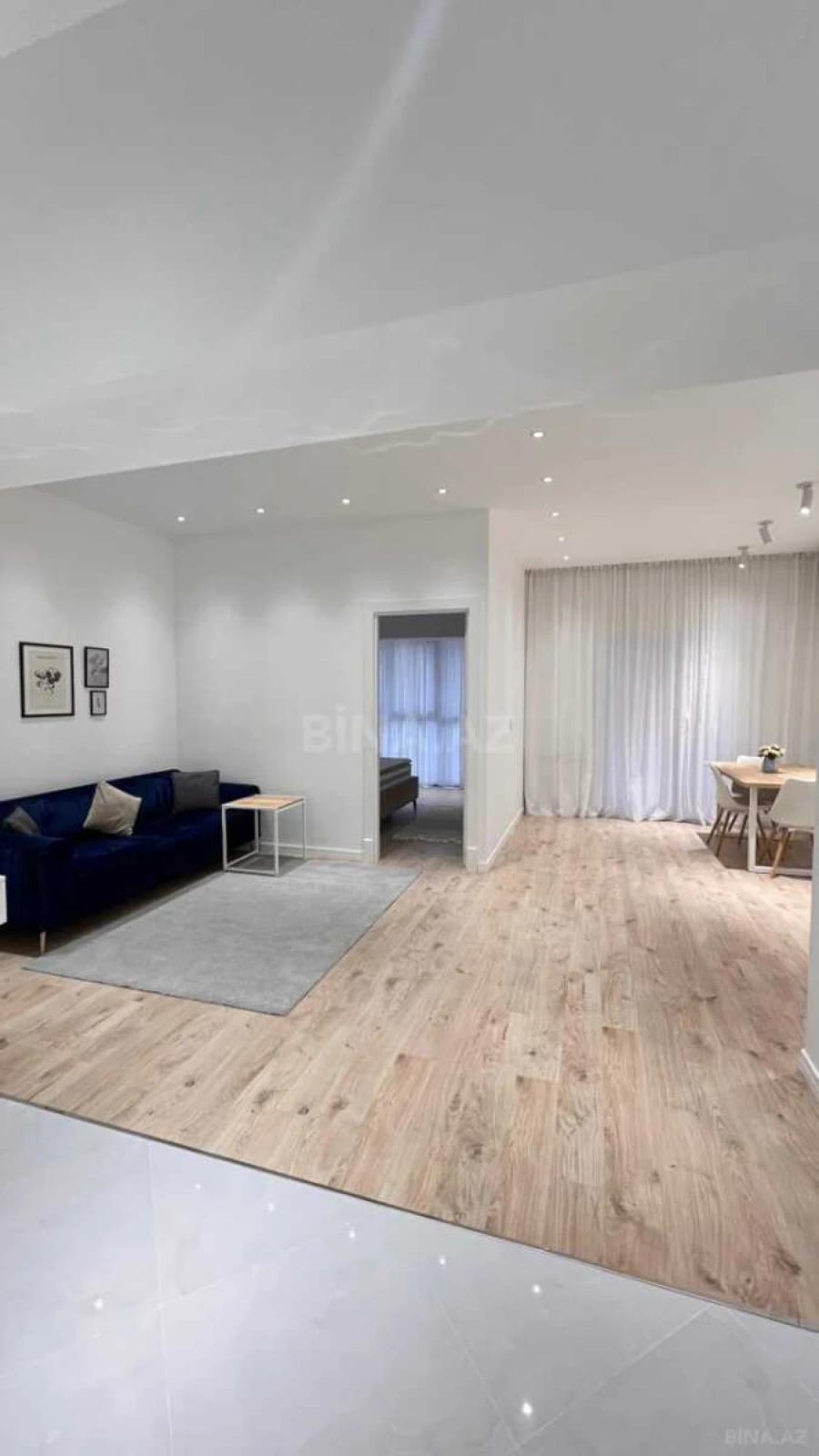Satılır 2 otaqlı mənzil 68 m²