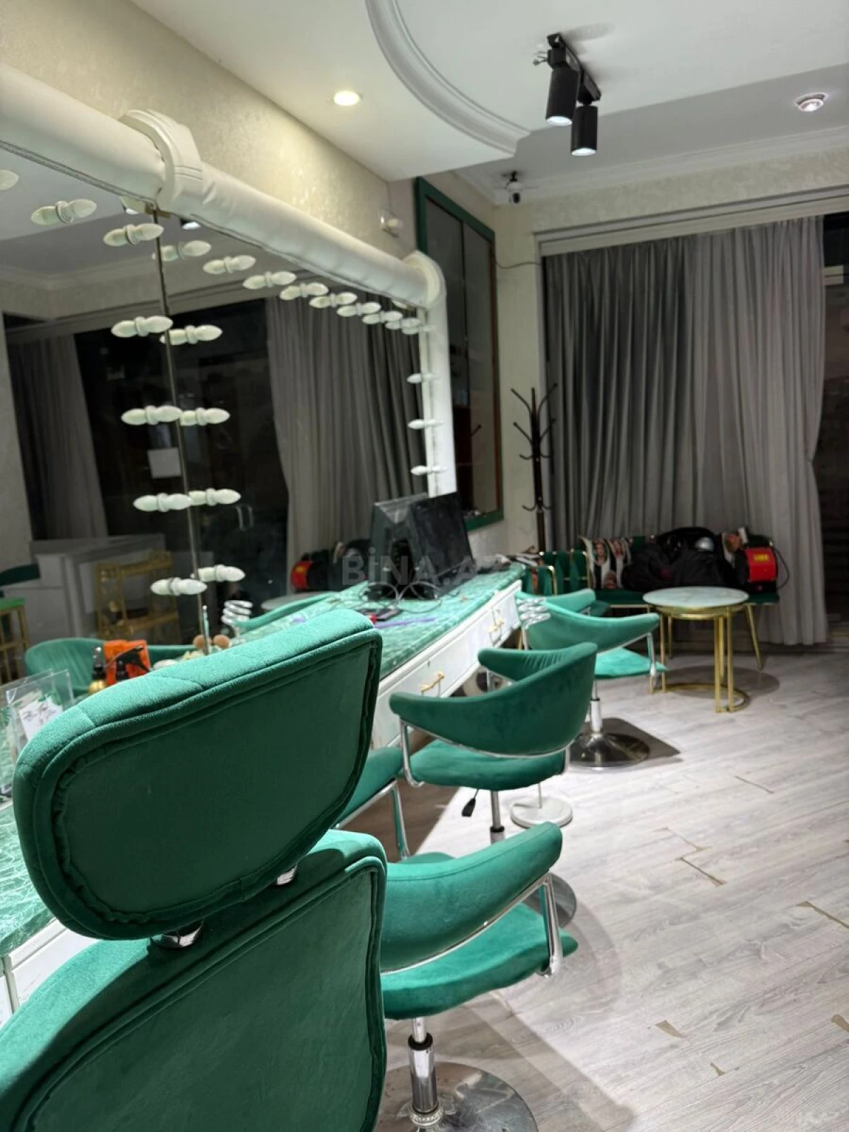 Kirayə verilir obyekt 50 m²