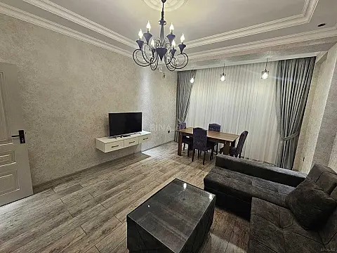 Kirayə verilir 2 otaqlı mənzil 85 m² — Bakı, Bakıxanov 2 otaq 85.00 m²