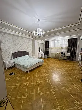 Satılır 4 otaqlı mənzil 175 m² — Bakı, Memar Əcəmi yanı 4 otaq 175.00 m²