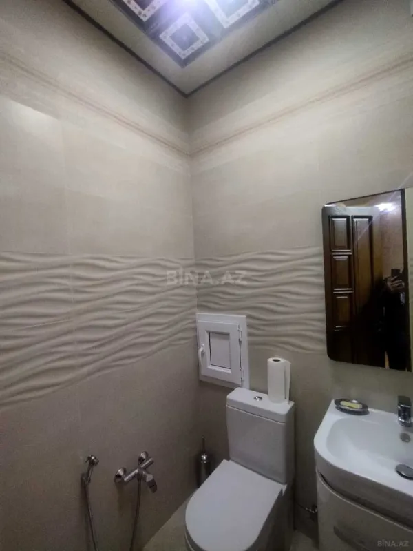Satılır 4 otaqlı mənzil 181 m²