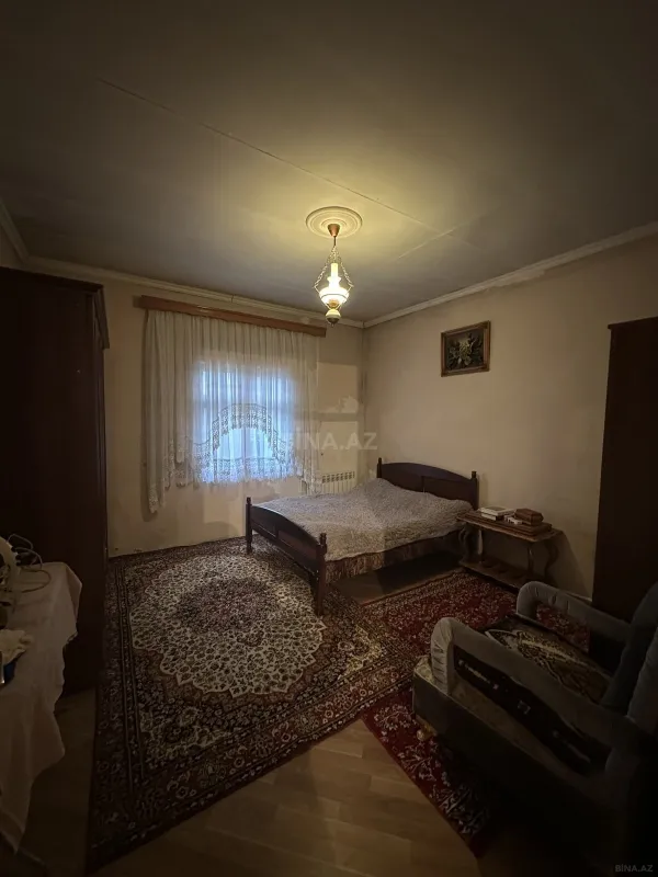 Satılır 5 otaqlı həyət evi 170 m²