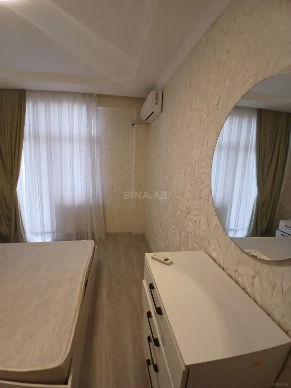 Kirayə verilir 3 otaqlı mənzil 100 m²