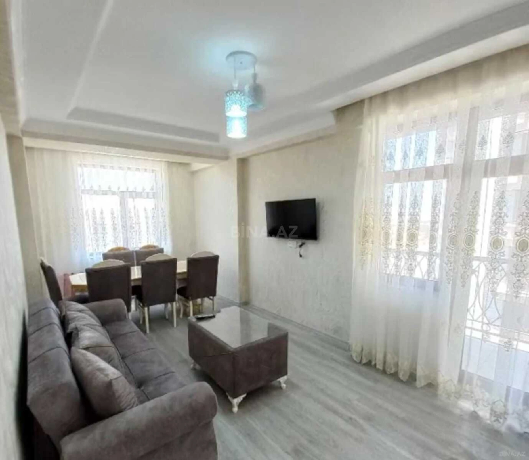 Kirayə verilir 3 otaqlı mənzil 100 m²