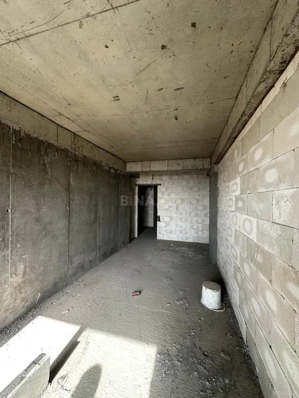 Satılır 2 otaqlı mənzil 90 m²