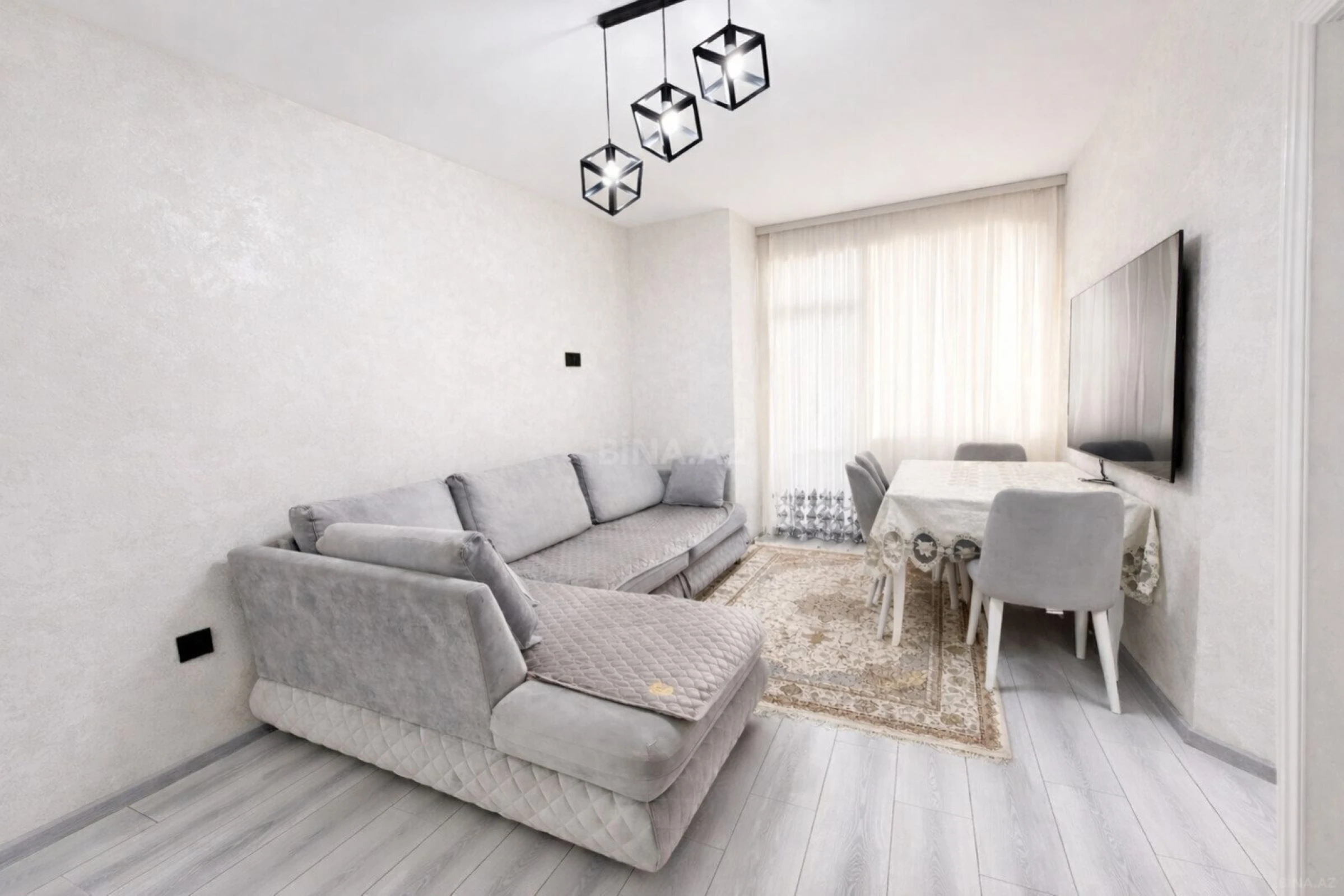 Satılır 2 otaqlı mənzil 47 m²