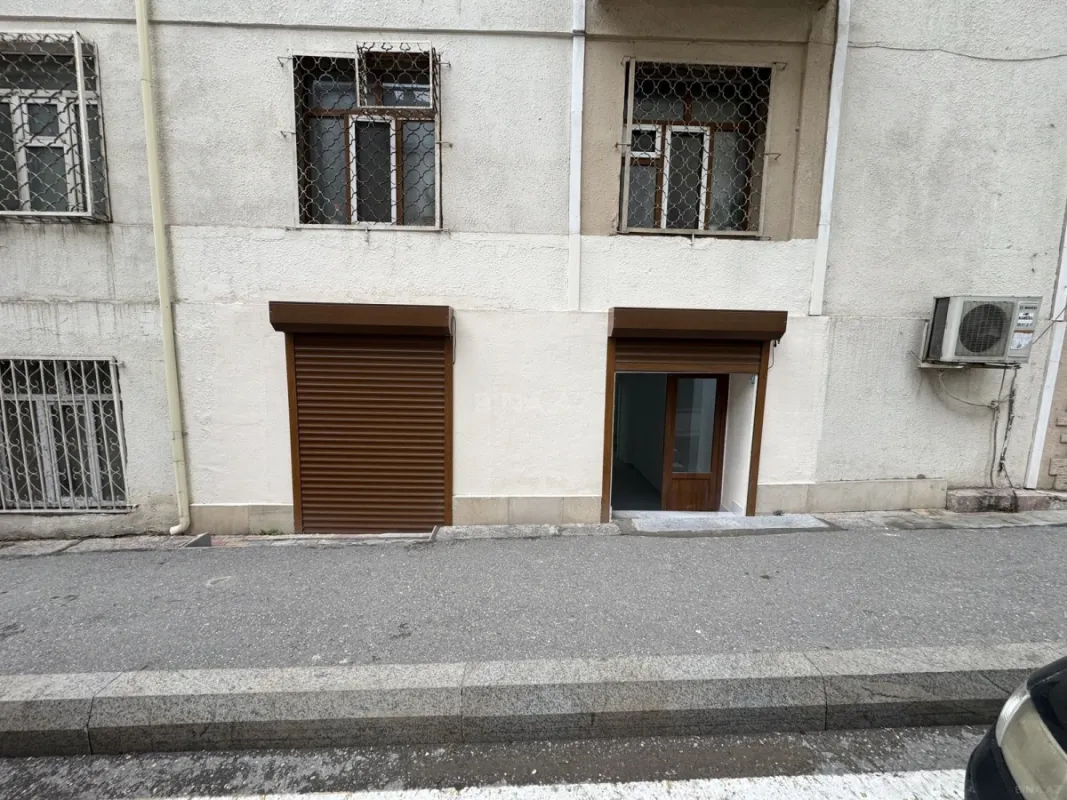 Satılır obyekt 70 m²