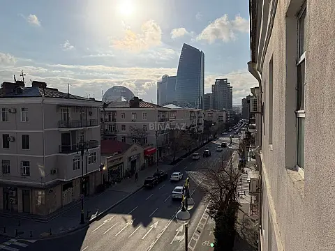 Satılır 2 otaqlı mənzil 70 m² — Bakı, Xətai 2 otaq 70.00 m²