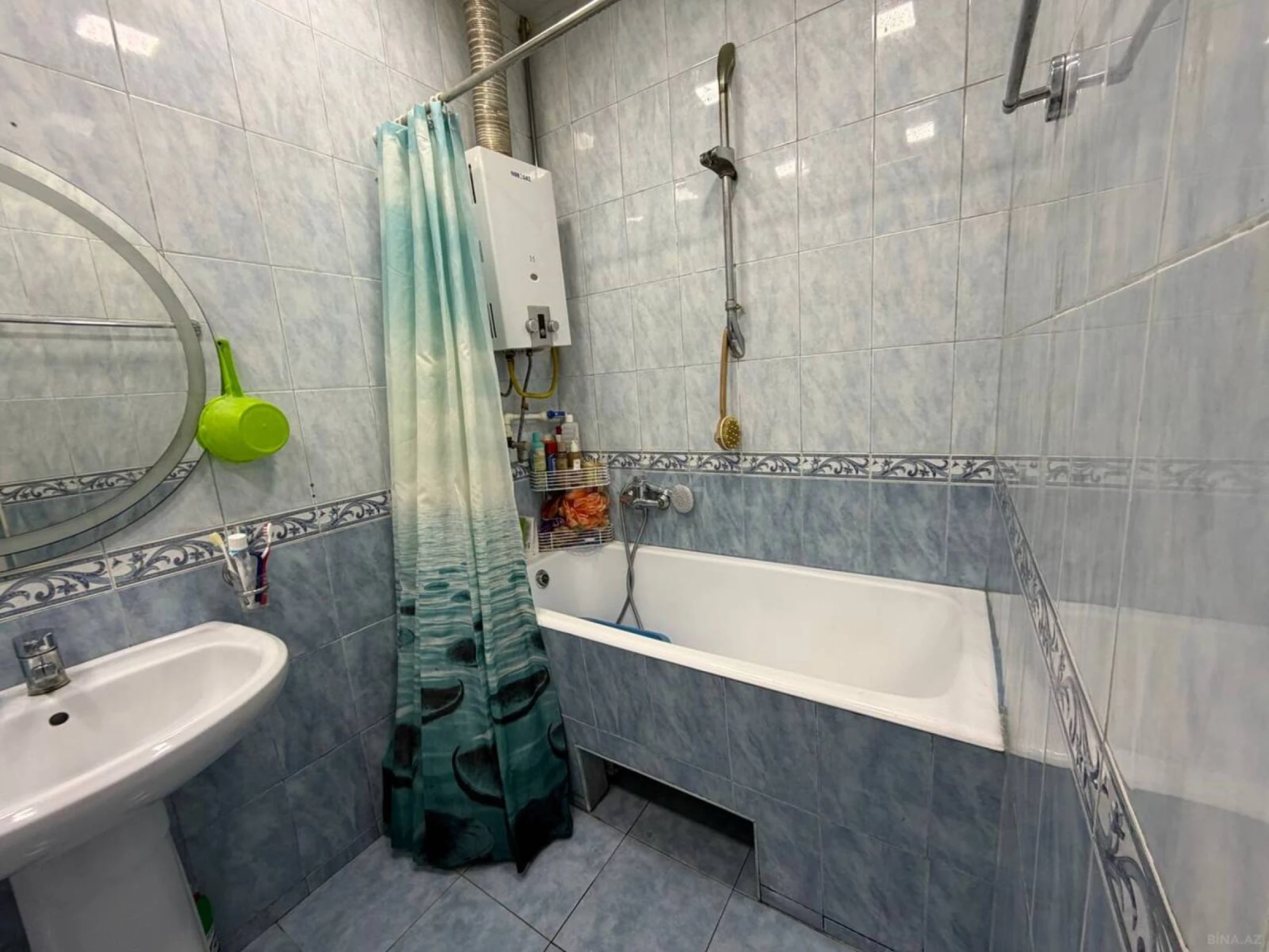 Satılır 2 otaqlı mənzil 70 m²