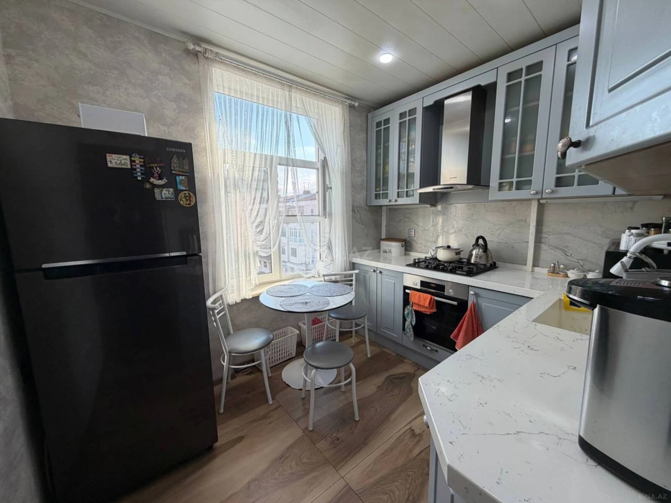 Satılır 2 otaqlı mənzil 70 m²