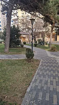Satılır 1 otaqlı mənzil 45 m²