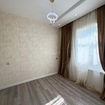 Satılır 4 otaqlı həyət evi 100 m²