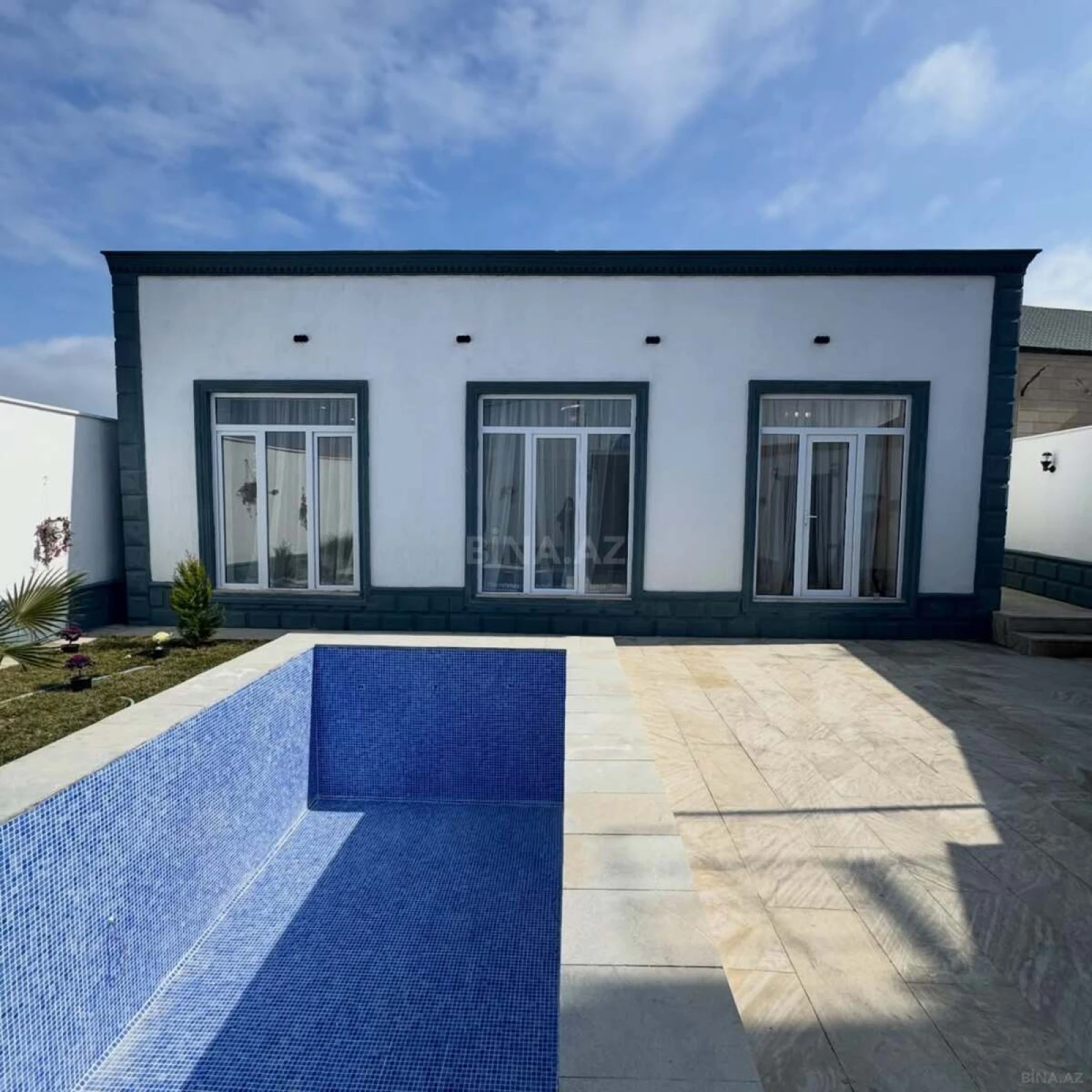 Satılır 4 otaqlı həyət evi 100 m²