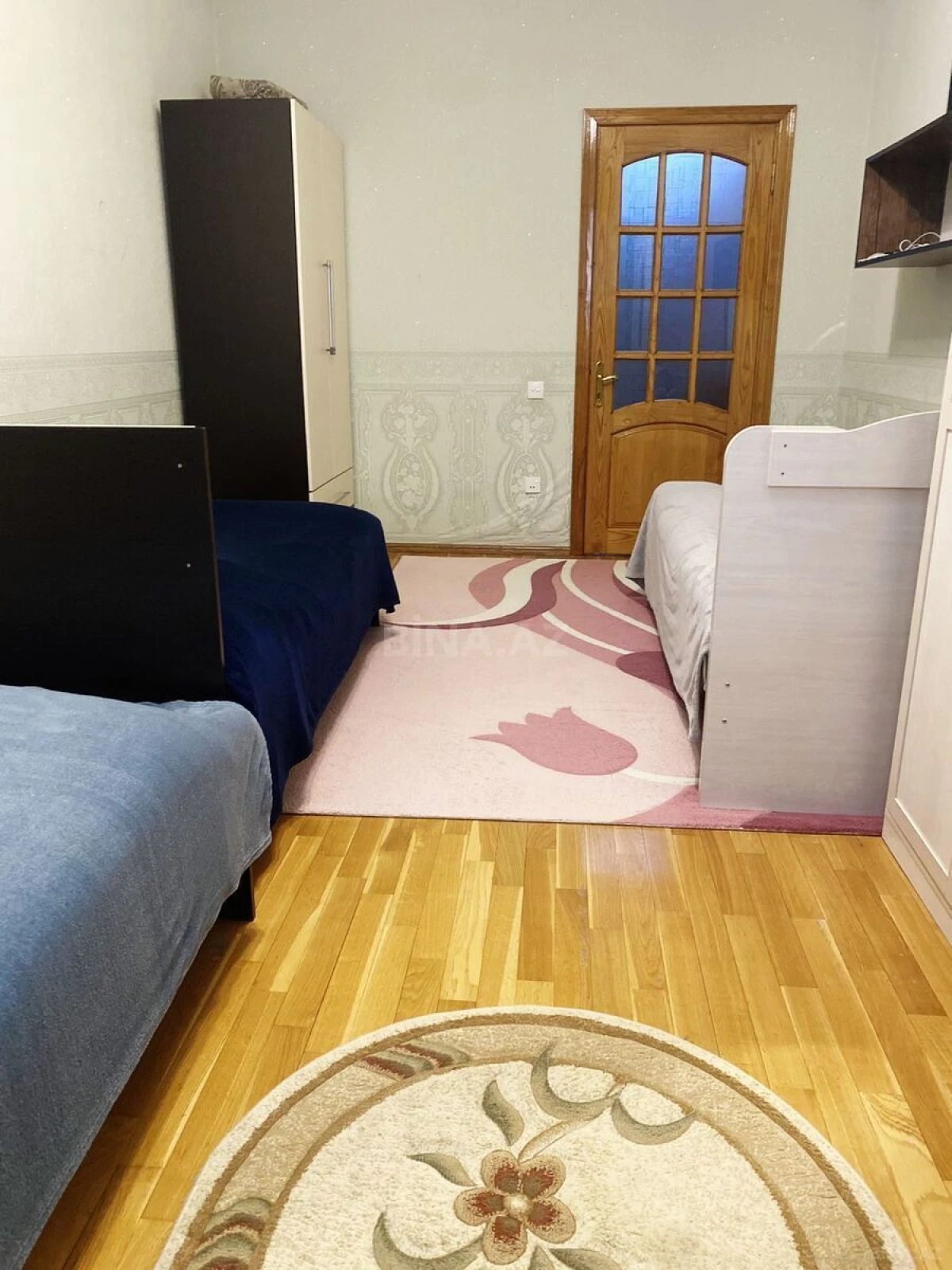 Satılır 3 otaqlı mənzil 102 m²