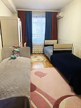 Satılır 3 otaqlı mənzil 102 m²