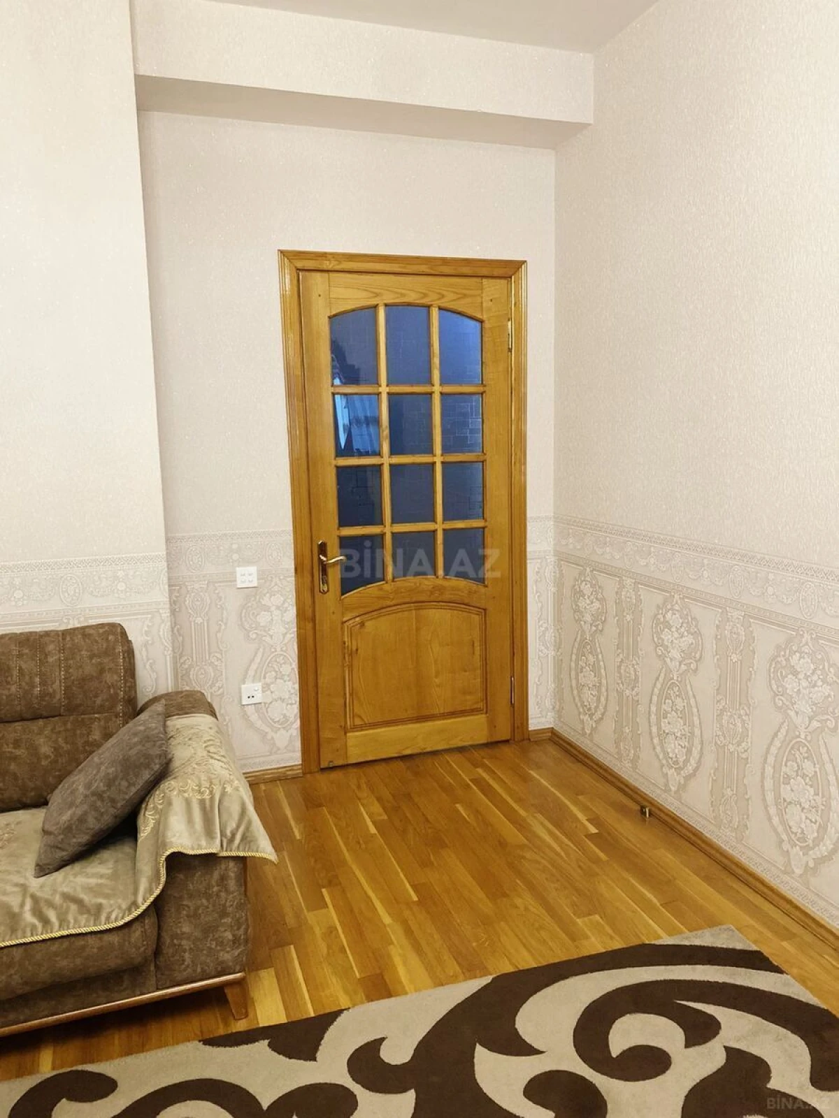 Satılır 3 otaqlı mənzil 102 m²