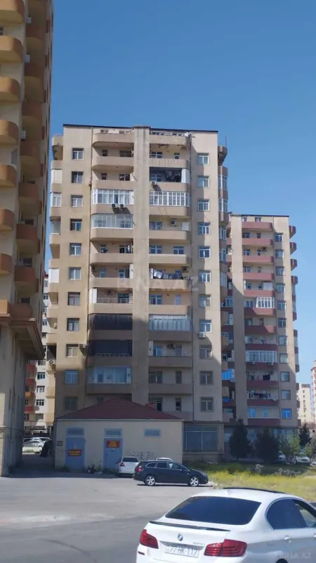 Satılır 2 otaqlı mənzil 62 m²