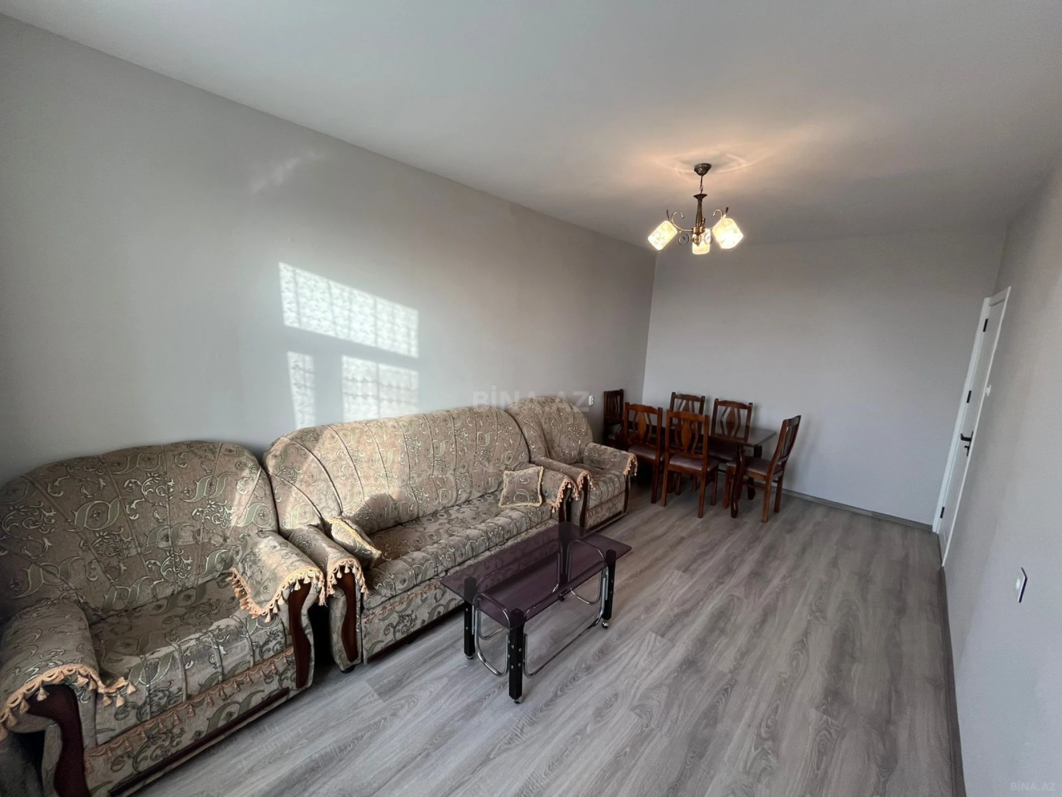 Kirayə verilir 3 otaqlı mənzil 79 m²
