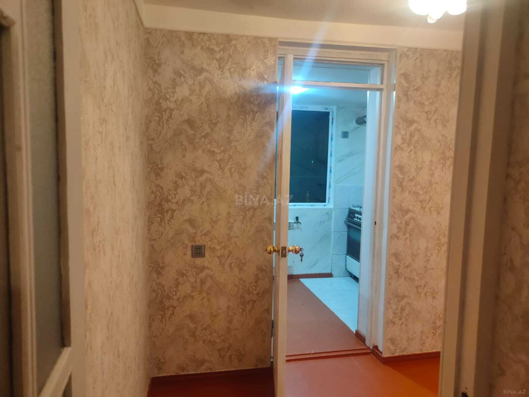 Satılır 2 otaqlı mənzil 44 m²
