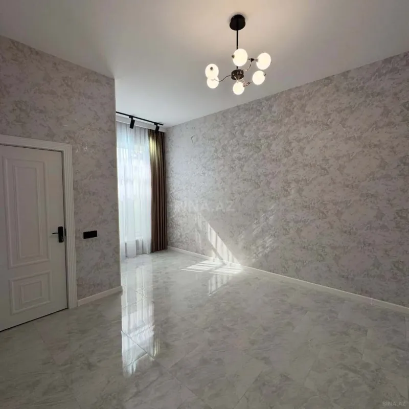 Satılır 4 otaqlı həyət evi 130 m²