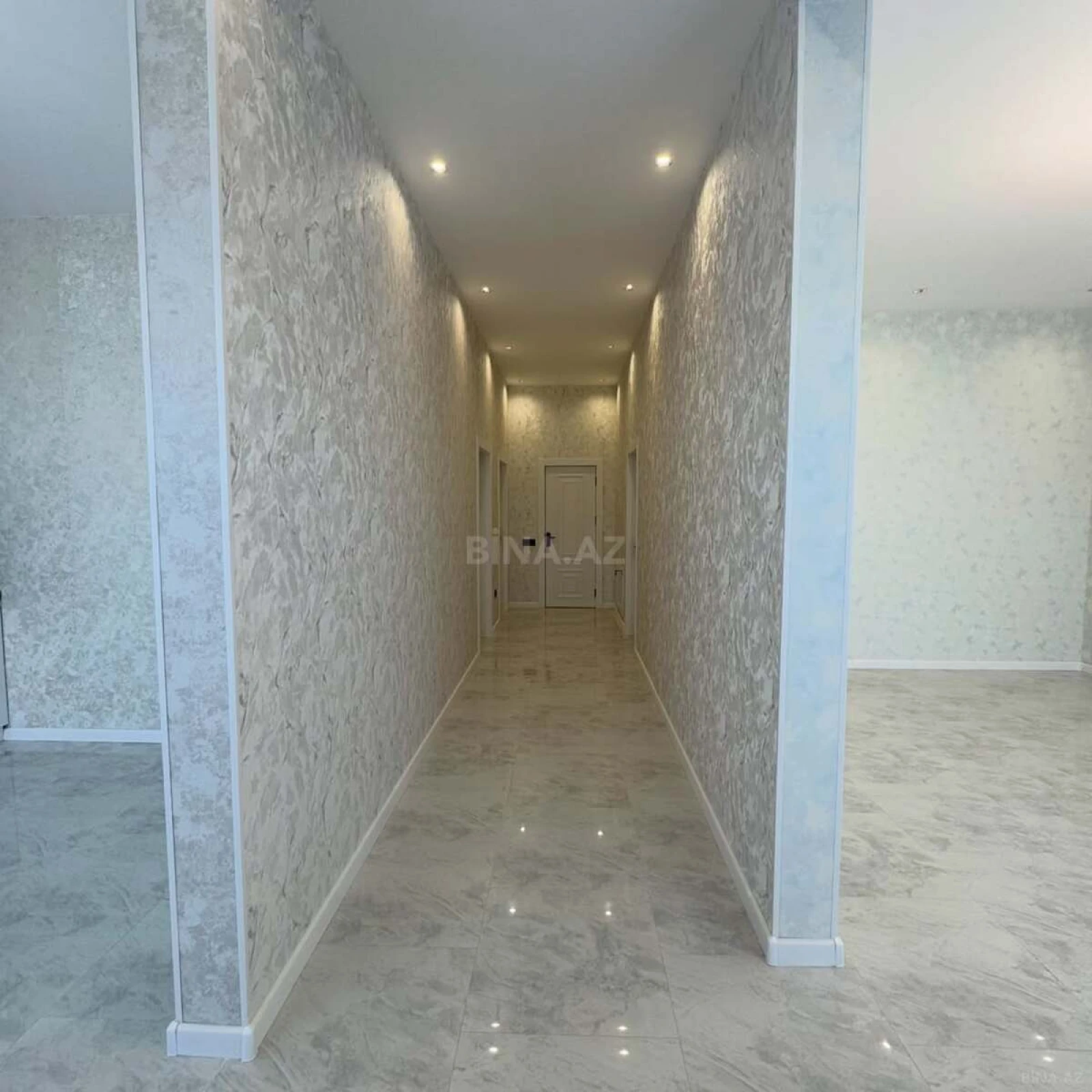 Satılır 4 otaqlı həyət evi 130 m²
