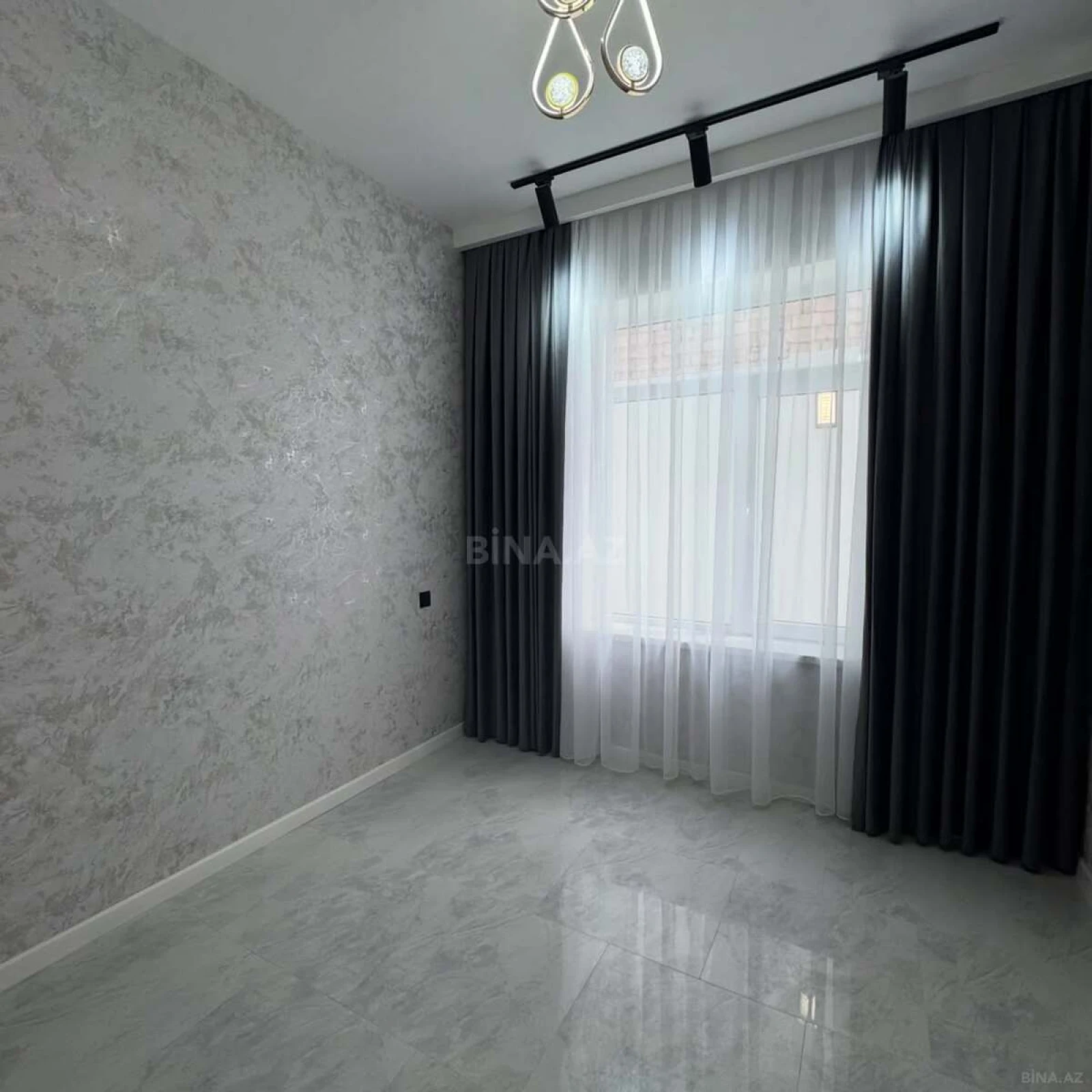 Satılır 4 otaqlı həyət evi 130 m²