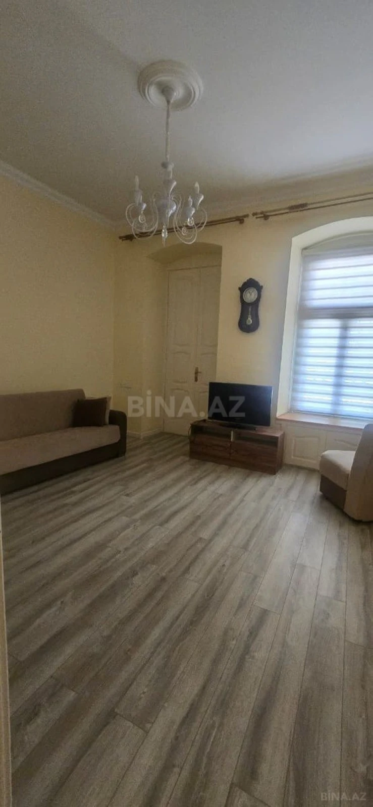 Kirayə verilir 3 otaqlı mənzil 100 m²