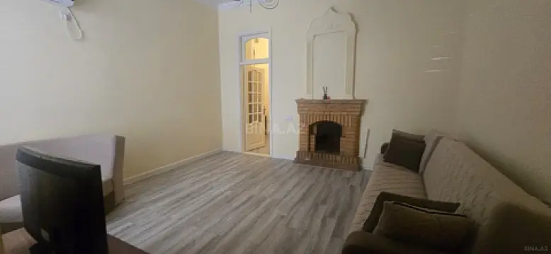 Kirayə verilir 3 otaqlı mənzil 100 m²