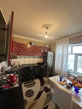 Satılır 2 otaqlı mənzil 58 m²