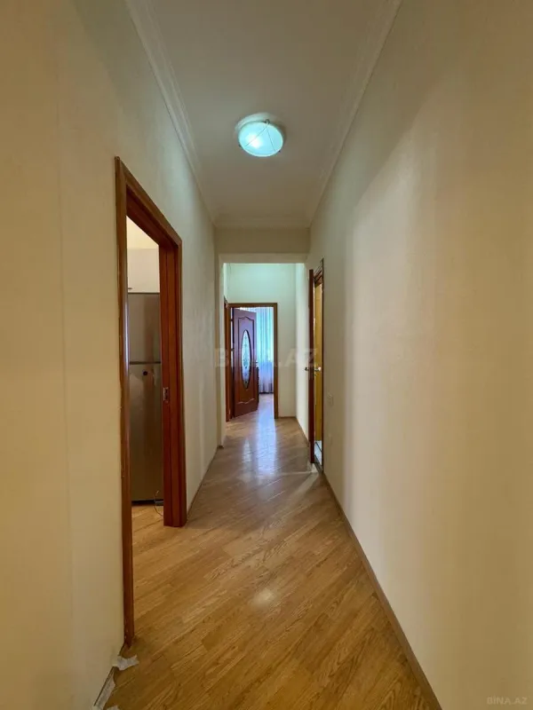 Kirayə verilir 3 otaqlı mənzil 120 m²