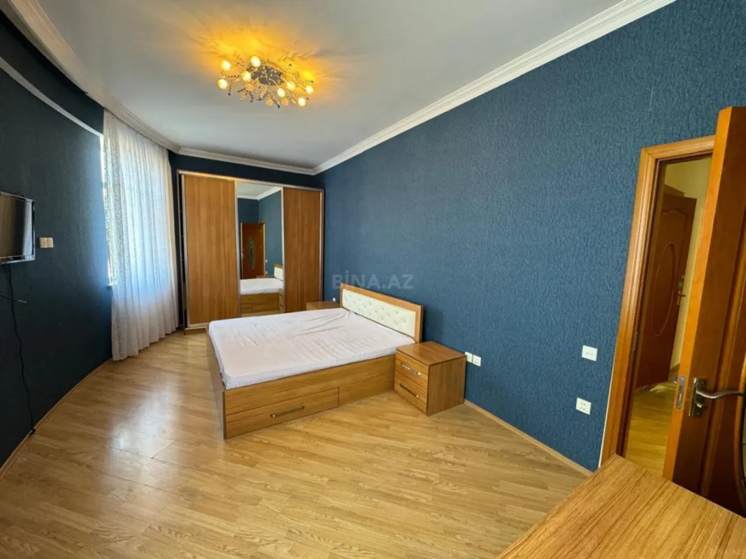 Kirayə verilir 3 otaqlı mənzil 120 m²