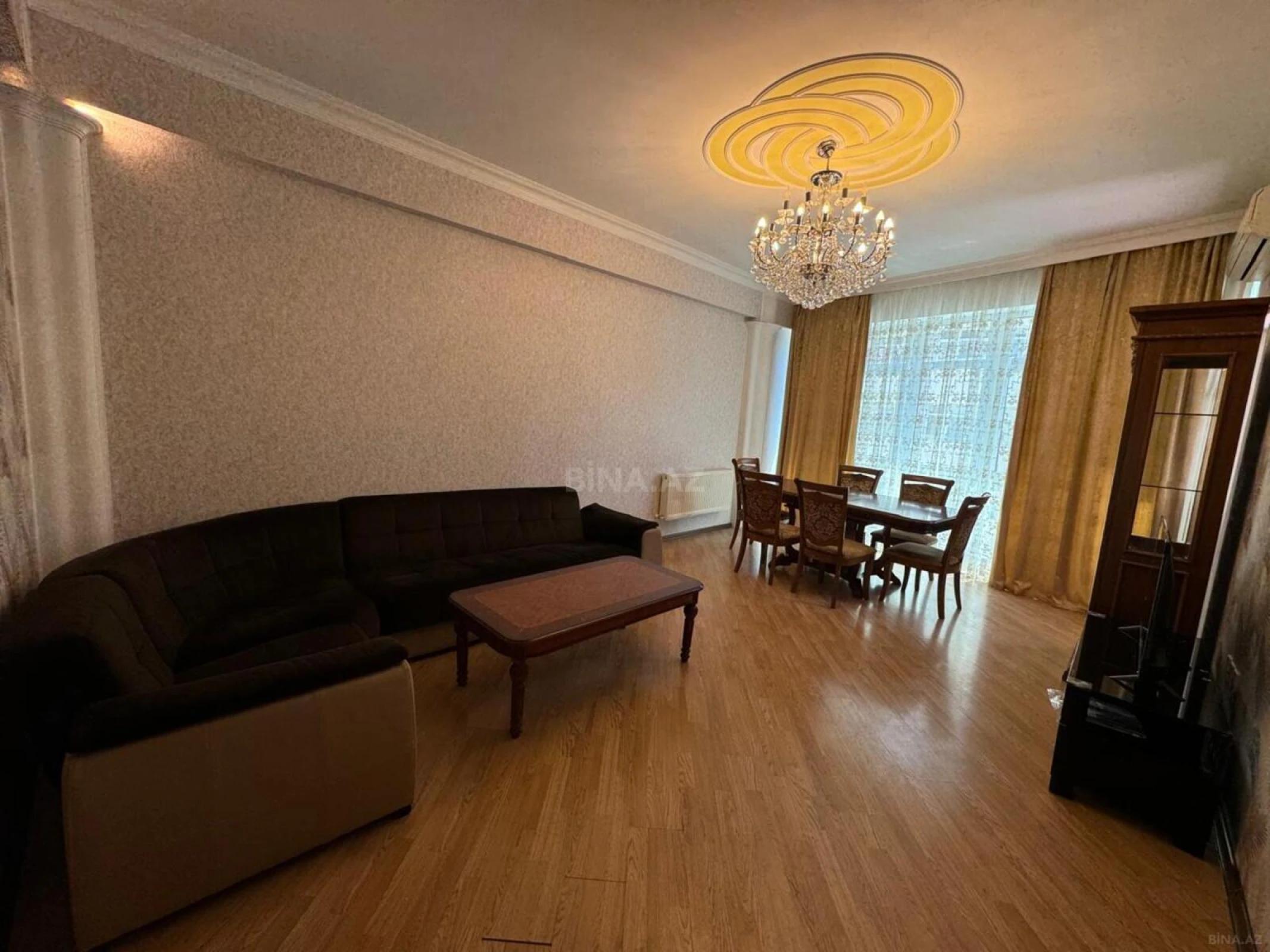 Kirayə verilir 3 otaqlı mənzil 120 m²