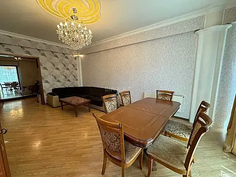 Kirayə verilir 3 otaqlı mənzil 120 m² — Bakı, Xətai 3 otaq 120.00 m²