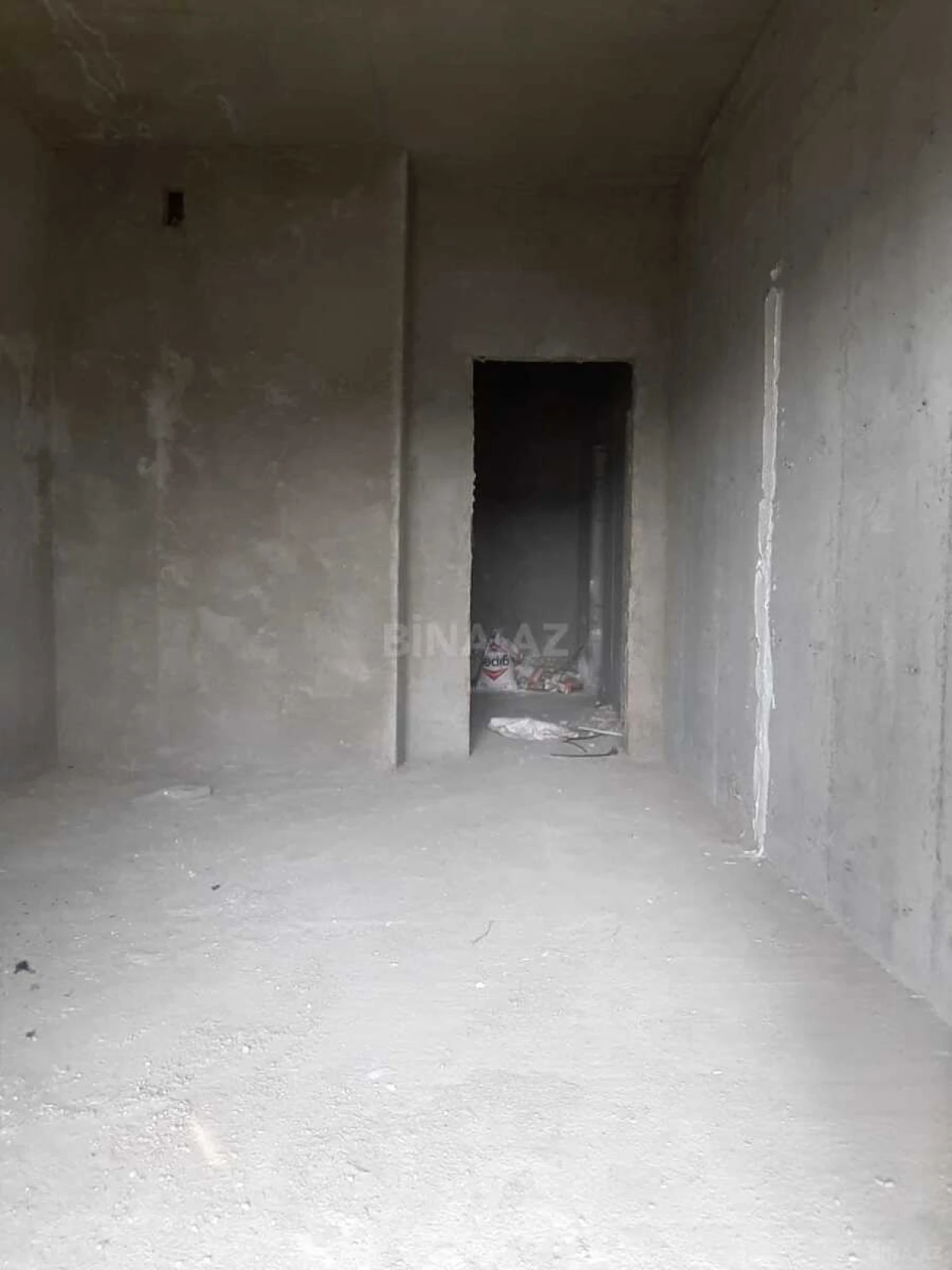 Satılır 1 otaqlı mənzil 60.3 m²