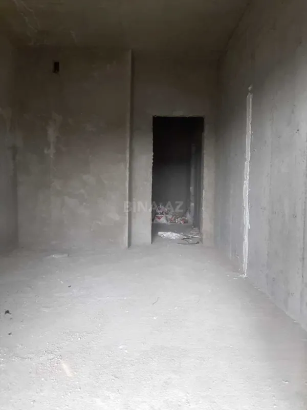 Satılır 1 otaqlı mənzil 60.3 m²