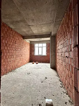 Satılır 2 otaqlı mənzil 68.5 m²