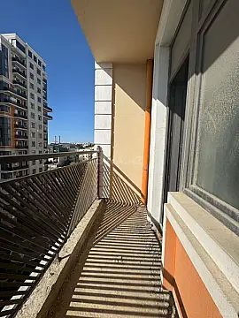 Satılır 3 otaqlı mənzil 118.7 m²