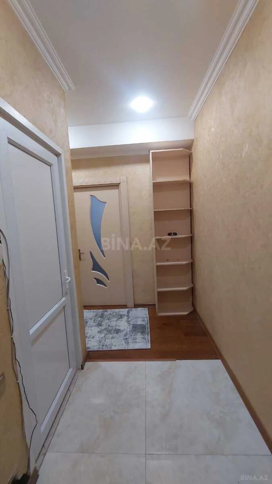 Satılır 2 otaqlı mənzil 62 m²