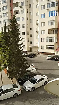 Satılır 2 otaqlı mənzil 62 m²