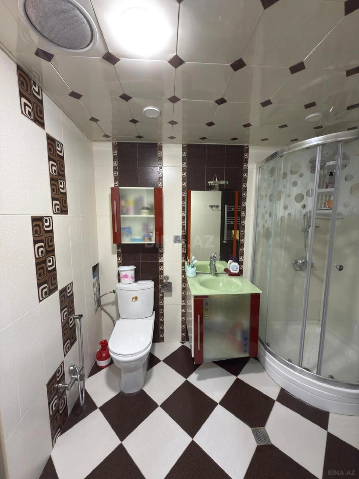 Satılır 2 otaqlı mənzil 62 m²