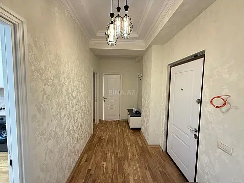 Kirayə verilir 2 otaqlı mənzil 85 m²