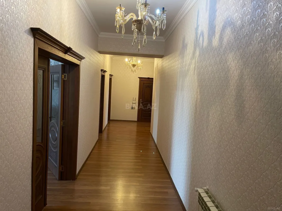 Kirayə verilir 4 otaqlı mənzil 170 m²