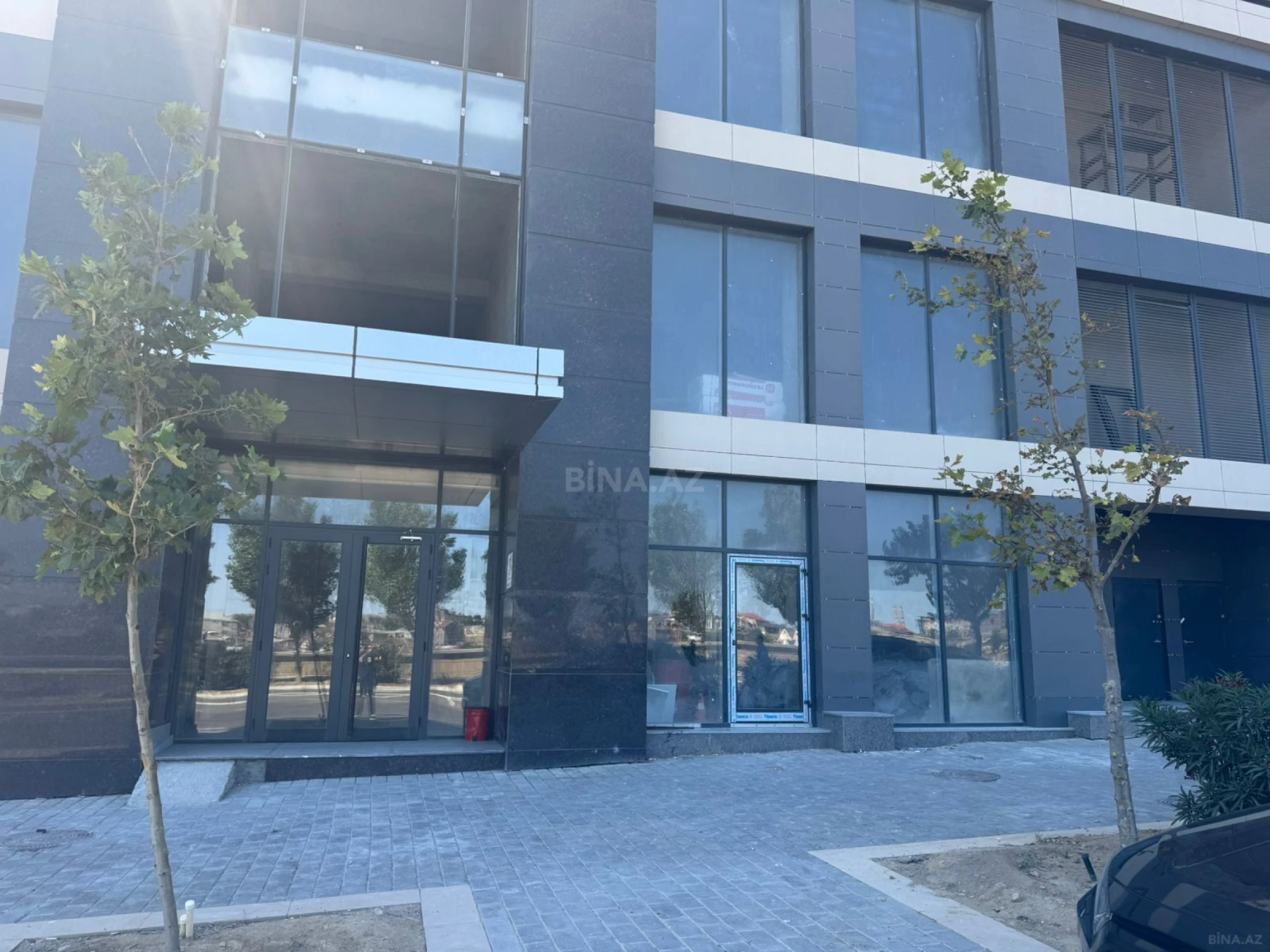 Kirayə verilir obyekt 400 m²