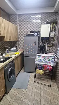 Satılır 2 otaqlı mənzil 57 m²