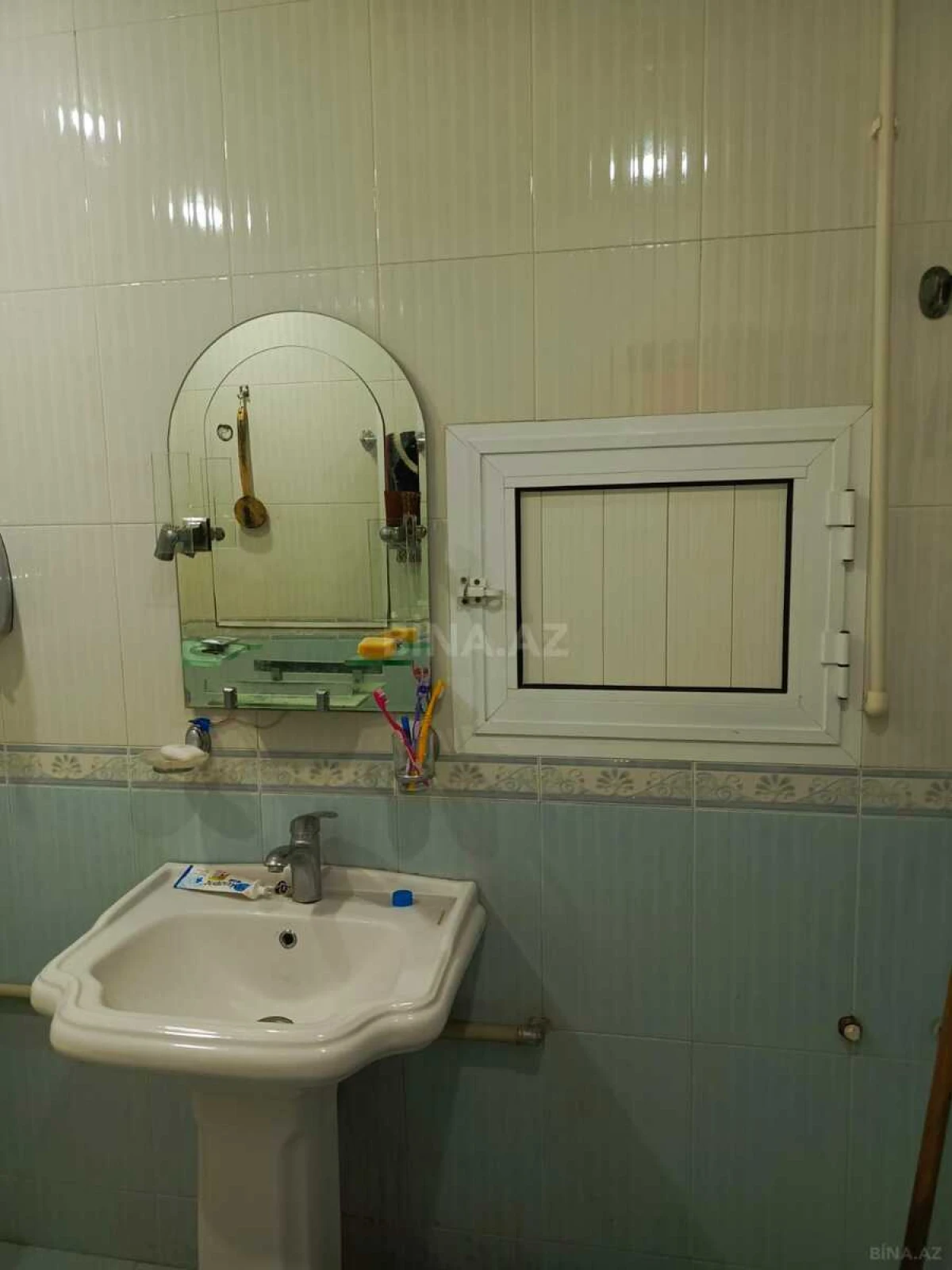 Satılır 3 otaqlı mənzil 90 m²