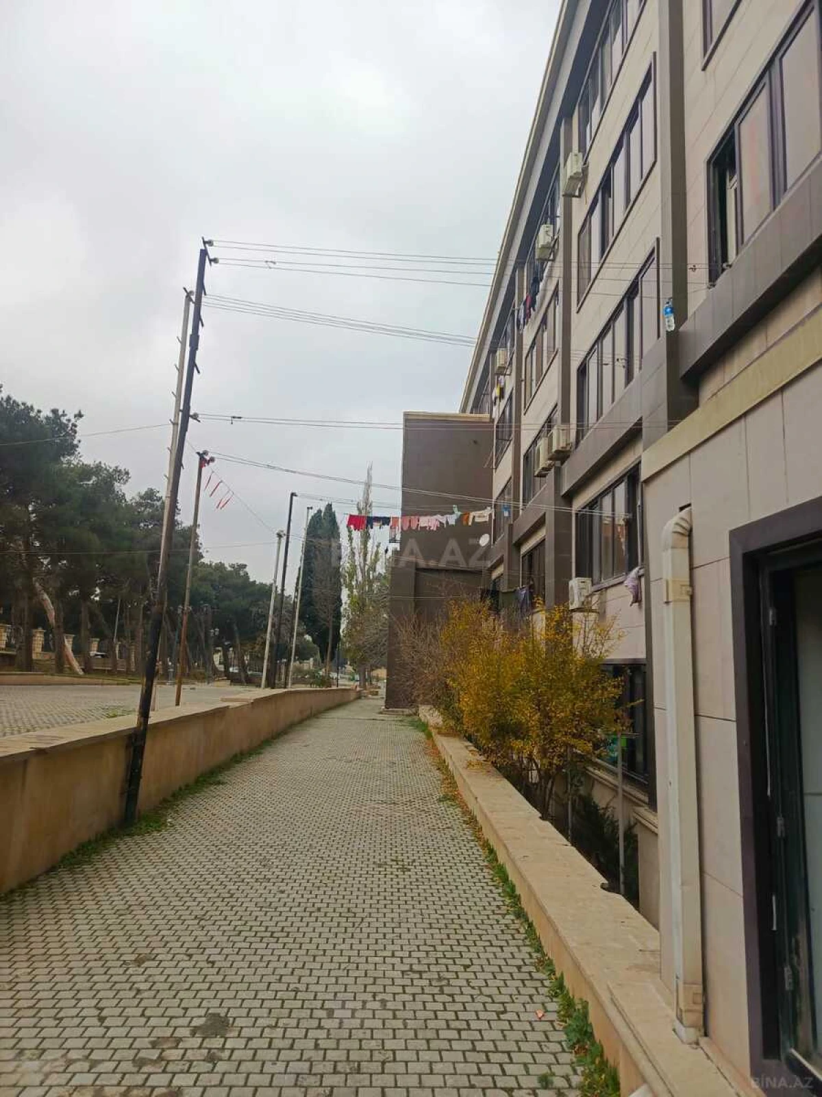 Satılır 3 otaqlı mənzil 90 m²
